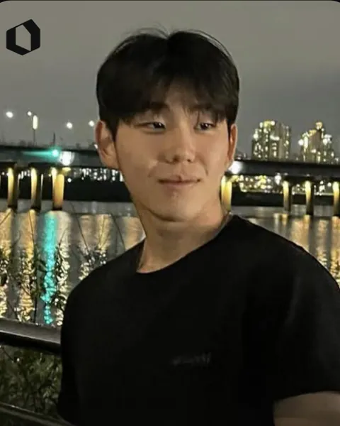 윤준성 프로필